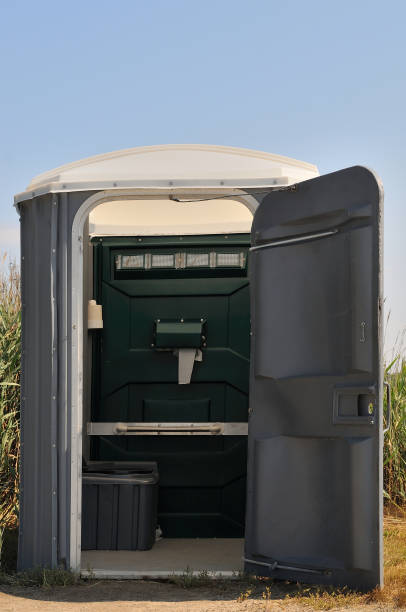 Best Portable restroom trailer rental  in Penn Yan, NY